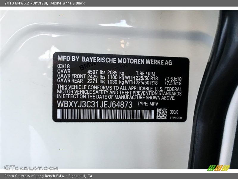 Alpine White / Black 2018 BMW X2 xDrive28i