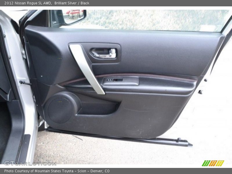 Brilliant Silver / Black 2012 Nissan Rogue SL AWD