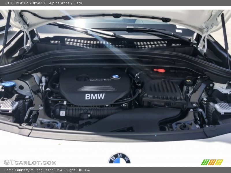 Alpine White / Black 2018 BMW X2 xDrive28i