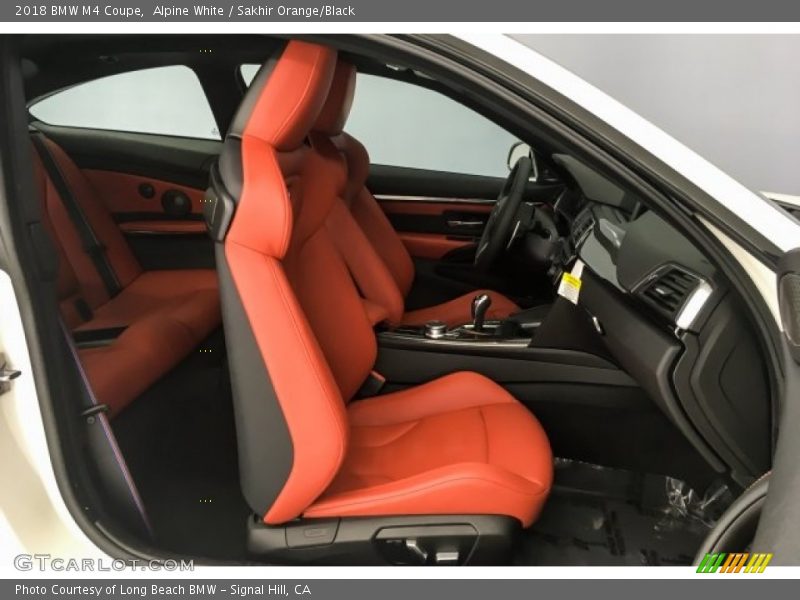 Alpine White / Sakhir Orange/Black 2018 BMW M4 Coupe