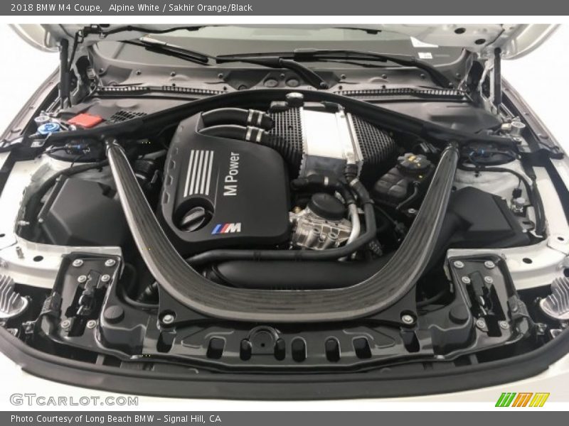 Alpine White / Sakhir Orange/Black 2018 BMW M4 Coupe