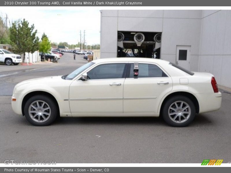 Cool Vanilla White / Dark Khaki/Light Graystone 2010 Chrysler 300 Touring AWD