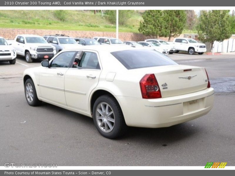 Cool Vanilla White / Dark Khaki/Light Graystone 2010 Chrysler 300 Touring AWD