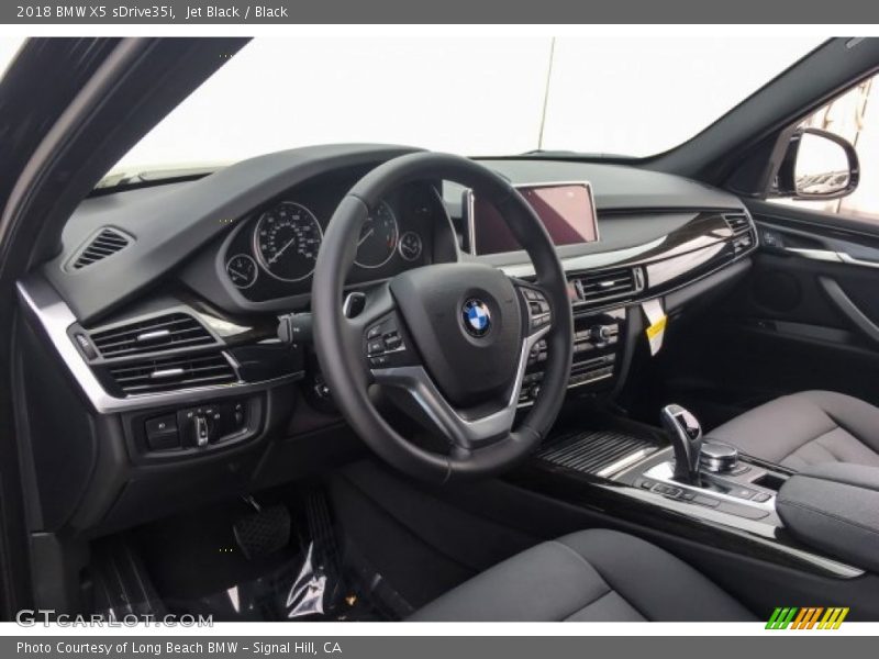 Jet Black / Black 2018 BMW X5 sDrive35i