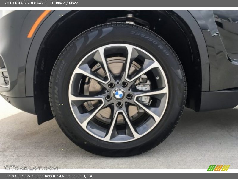 Jet Black / Black 2018 BMW X5 sDrive35i