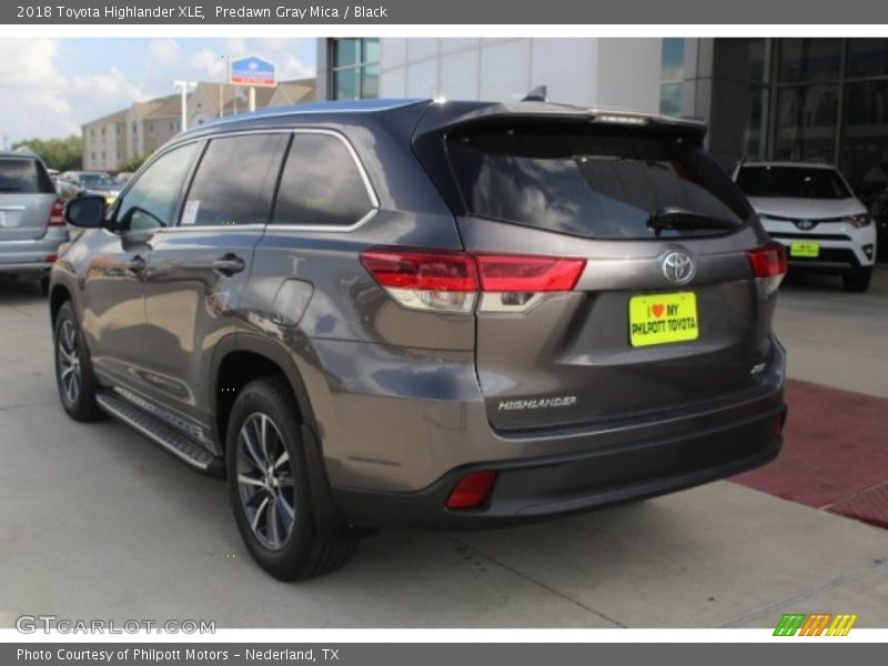 Predawn Gray Mica / Black 2018 Toyota Highlander XLE