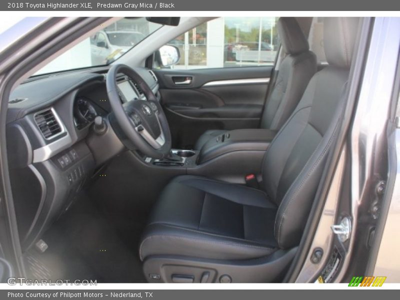 Predawn Gray Mica / Black 2018 Toyota Highlander XLE
