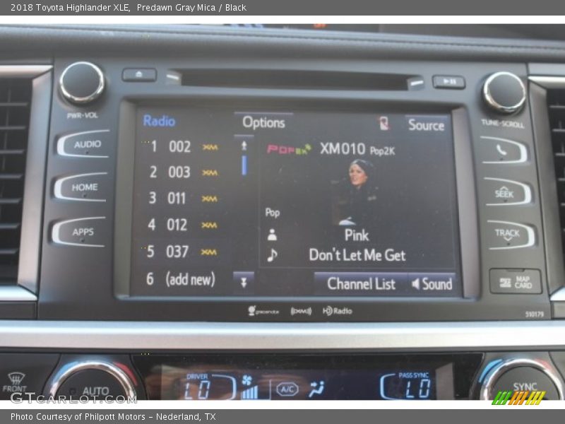 Predawn Gray Mica / Black 2018 Toyota Highlander XLE