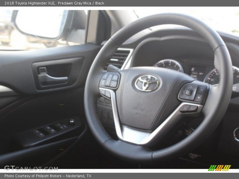 Predawn Gray Mica / Black 2018 Toyota Highlander XLE
