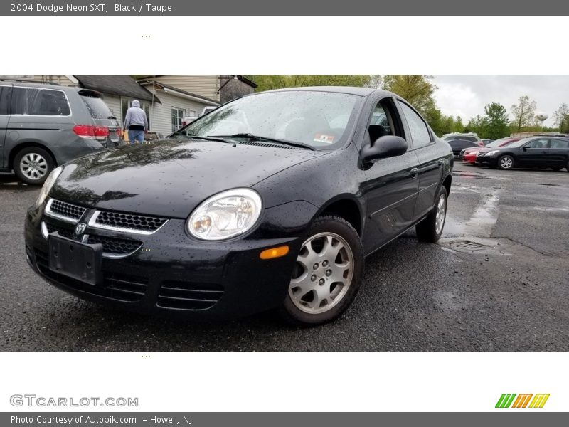 Black / Taupe 2004 Dodge Neon SXT