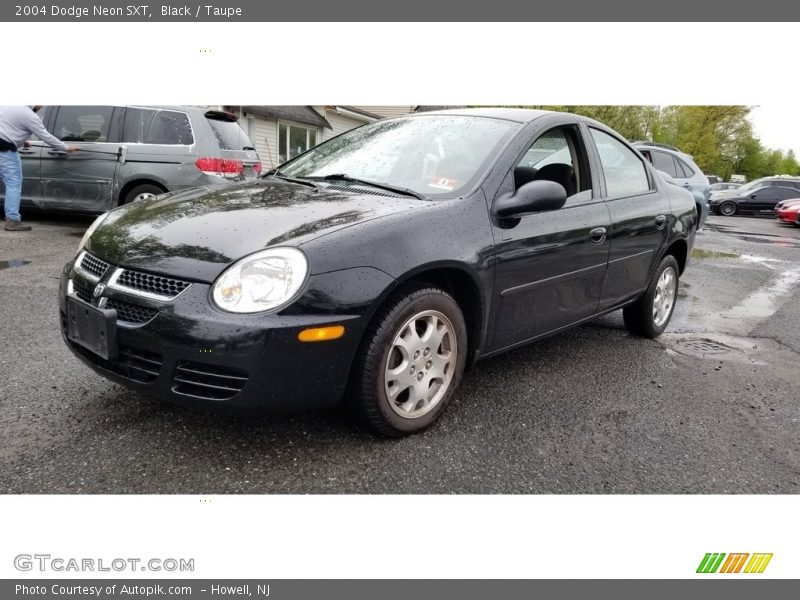 Black / Taupe 2004 Dodge Neon SXT