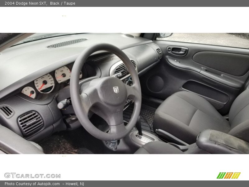 Black / Taupe 2004 Dodge Neon SXT