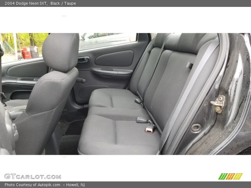 Black / Taupe 2004 Dodge Neon SXT