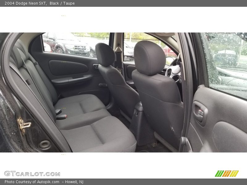 Black / Taupe 2004 Dodge Neon SXT