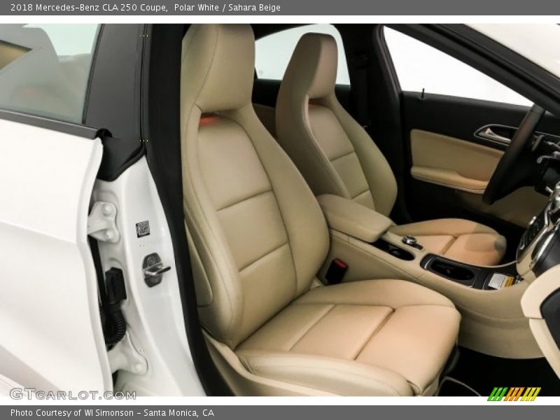 Polar White / Sahara Beige 2018 Mercedes-Benz CLA 250 Coupe