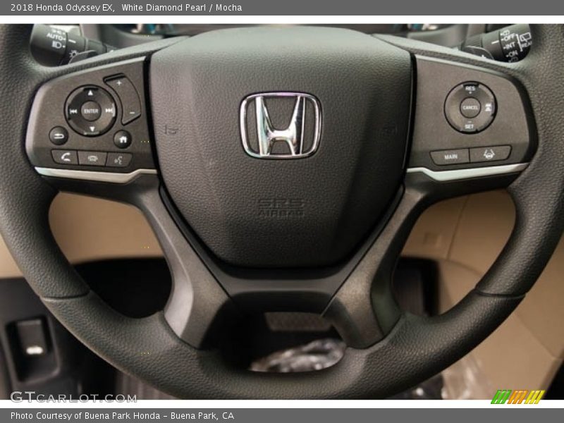 White Diamond Pearl / Mocha 2018 Honda Odyssey EX