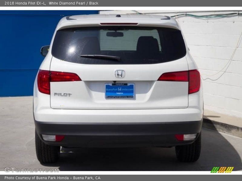 White Diamond Pearl / Black 2018 Honda Pilot EX-L