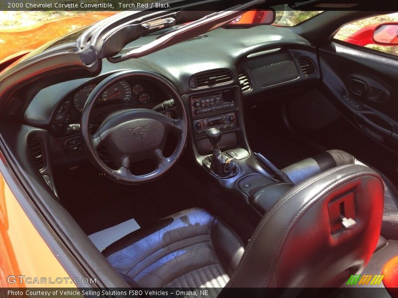 Torch Red / Black 2000 Chevrolet Corvette Convertible
