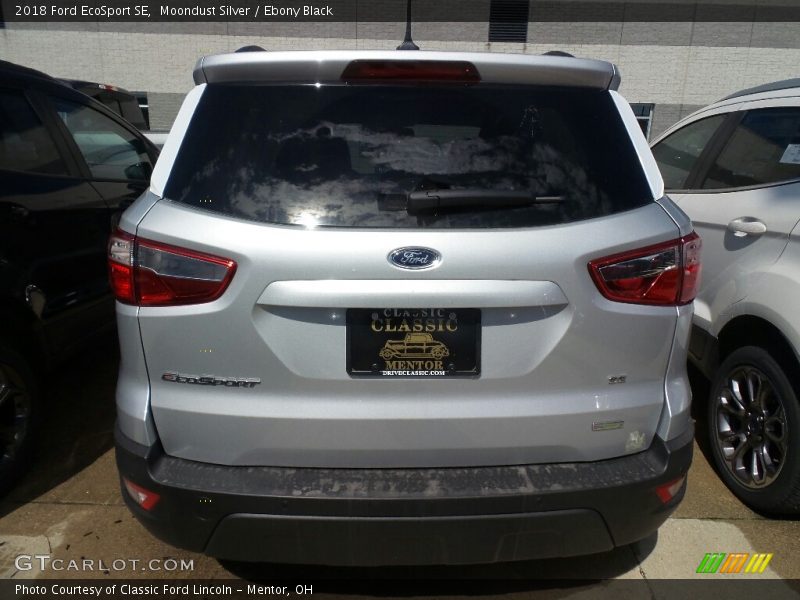 Moondust Silver / Ebony Black 2018 Ford EcoSport SE