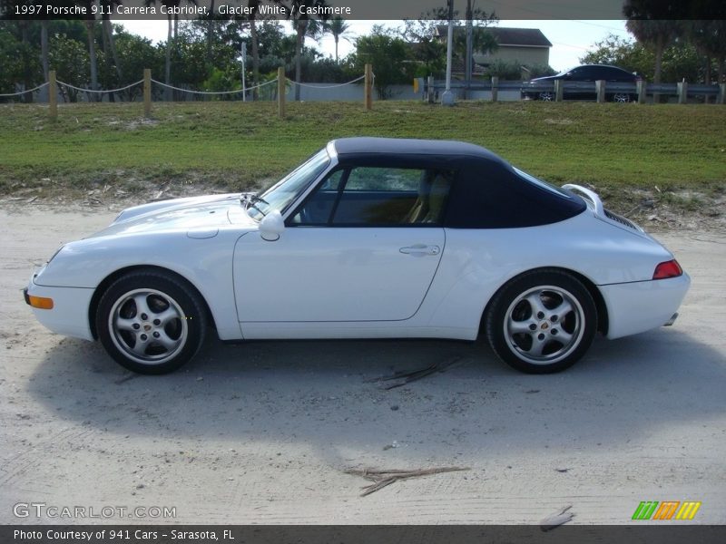 Glacier White / Cashmere 1997 Porsche 911 Carrera Cabriolet