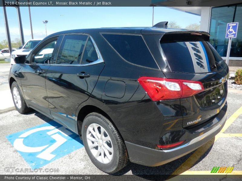 Mosaic Black Metallic / Jet Black 2018 Chevrolet Equinox LT