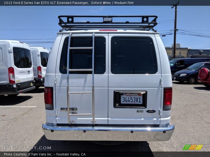 Oxford White / Medium Flint 2013 Ford E Series Van E350 XLT Extended Passenger