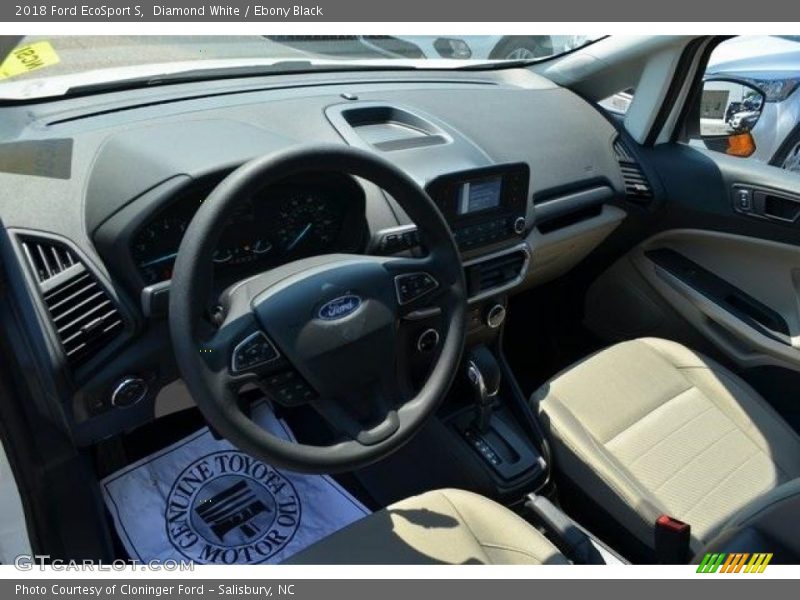 Diamond White / Ebony Black 2018 Ford EcoSport S