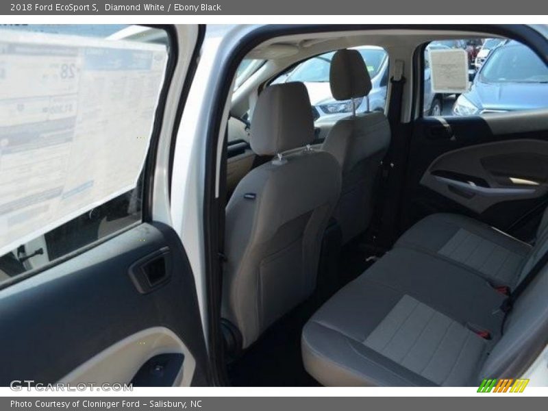 Diamond White / Ebony Black 2018 Ford EcoSport S