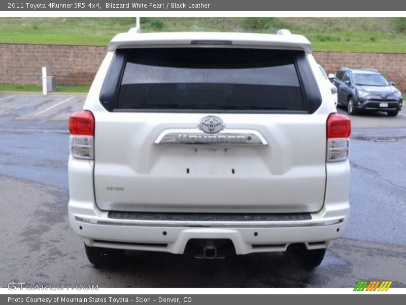 Blizzard White Pearl / Black Leather 2011 Toyota 4Runner SR5 4x4