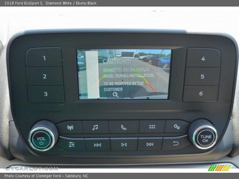 Diamond White / Ebony Black 2018 Ford EcoSport S