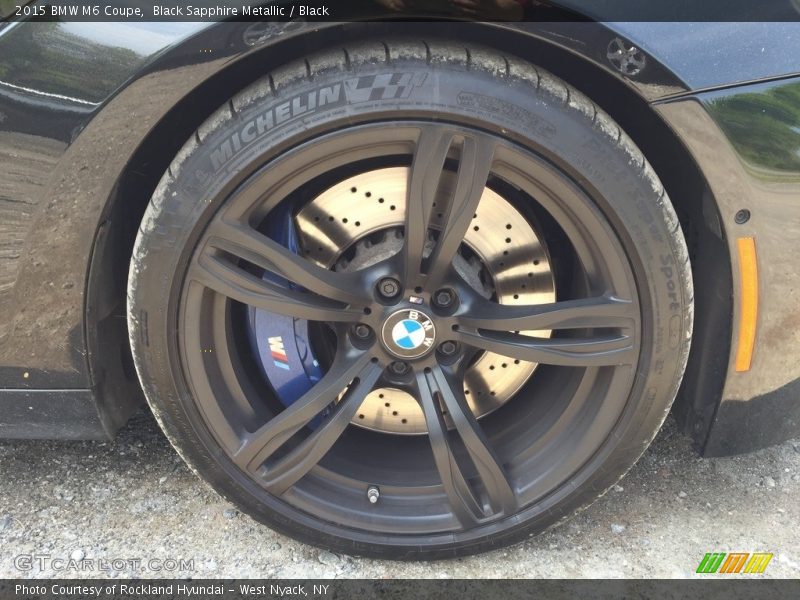 Black Sapphire Metallic / Black 2015 BMW M6 Coupe