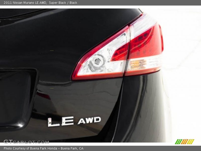 Super Black / Black 2011 Nissan Murano LE AWD