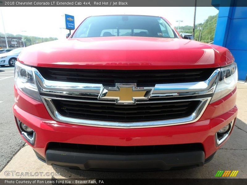 Red Hot / Jet Black 2018 Chevrolet Colorado LT Extended Cab 4x4