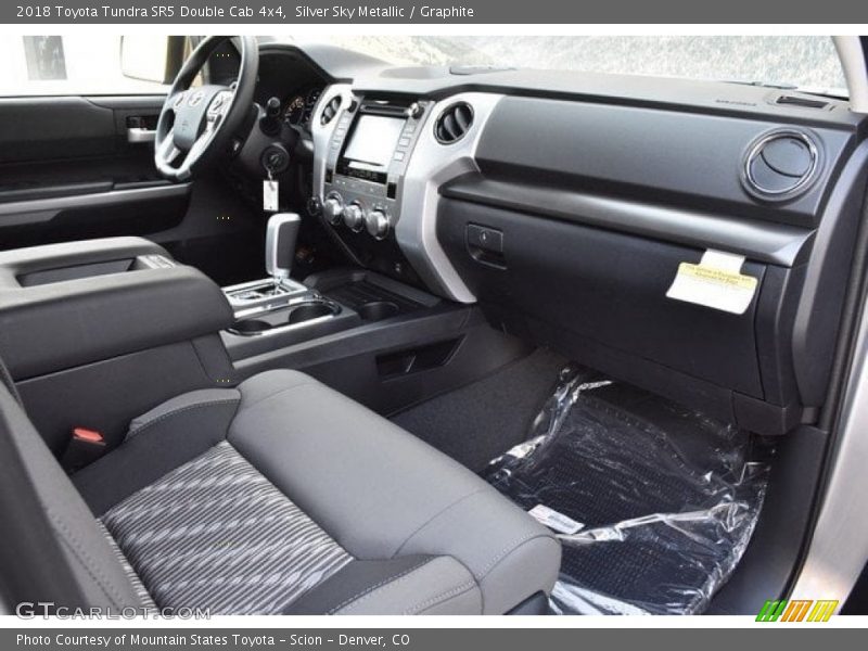 Silver Sky Metallic / Graphite 2018 Toyota Tundra SR5 Double Cab 4x4