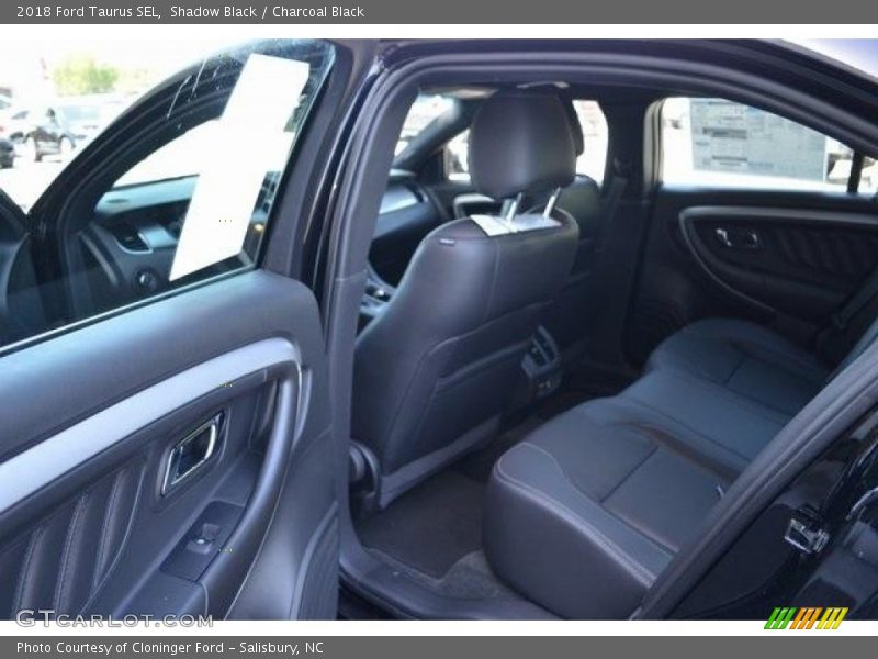 Shadow Black / Charcoal Black 2018 Ford Taurus SEL