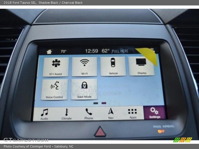 Shadow Black / Charcoal Black 2018 Ford Taurus SEL