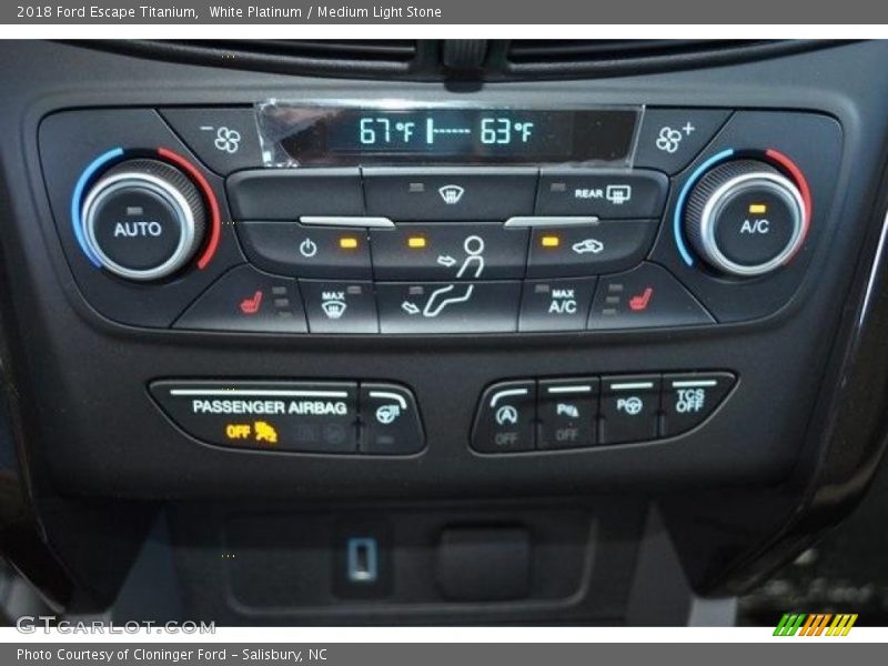 White Platinum / Medium Light Stone 2018 Ford Escape Titanium