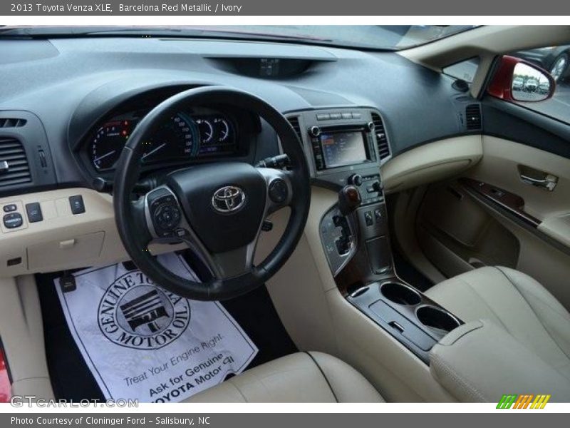 Barcelona Red Metallic / Ivory 2013 Toyota Venza XLE
