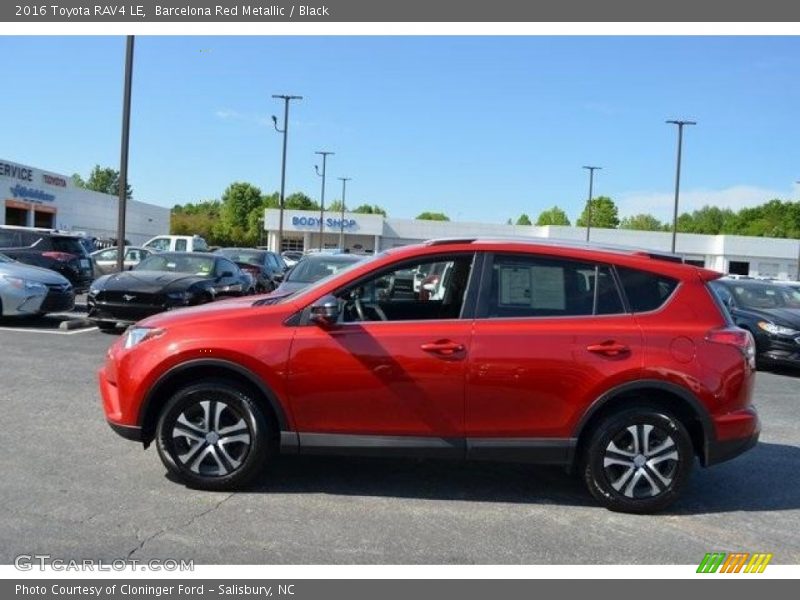 Barcelona Red Metallic / Black 2016 Toyota RAV4 LE