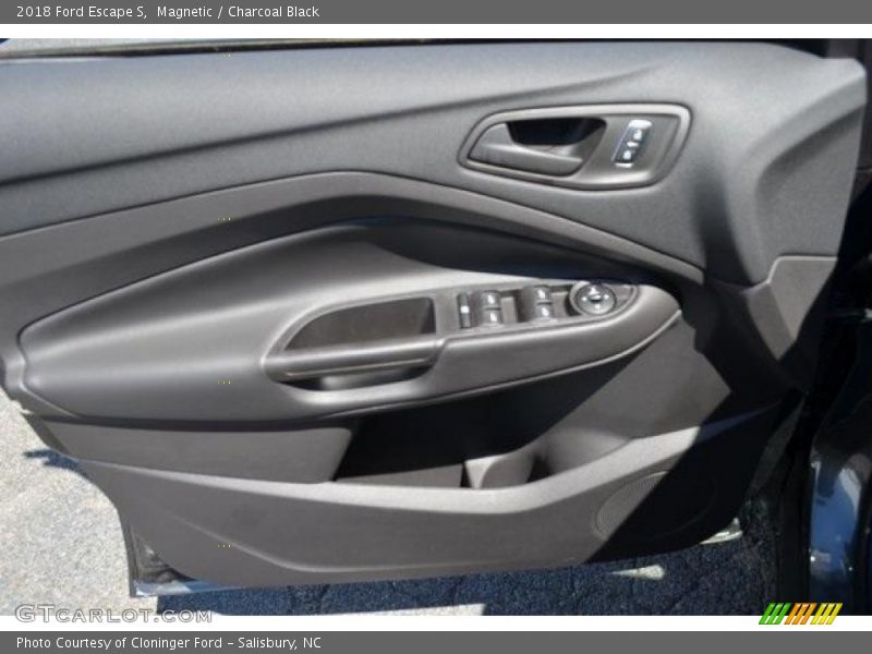 Magnetic / Charcoal Black 2018 Ford Escape S