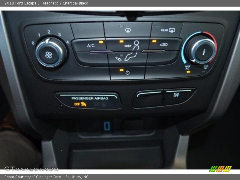 Magnetic / Charcoal Black 2018 Ford Escape S