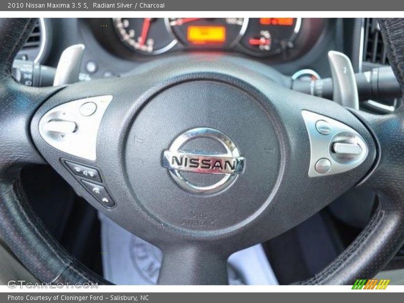 Radiant Silver / Charcoal 2010 Nissan Maxima 3.5 S