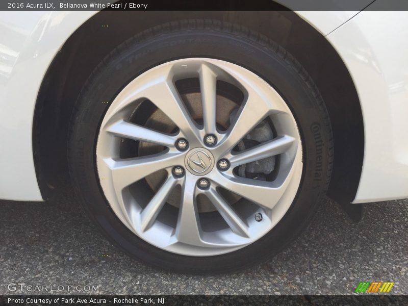 Bellanova White Pearl / Ebony 2016 Acura ILX