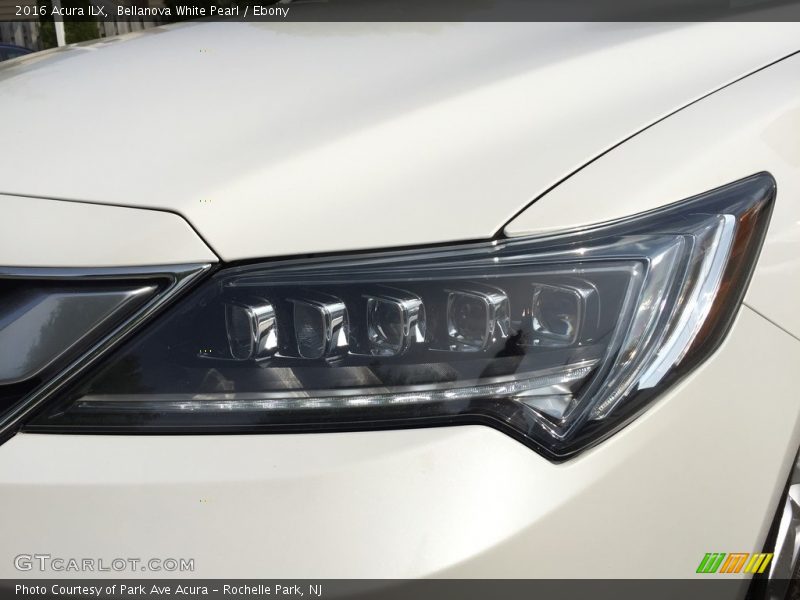 Bellanova White Pearl / Ebony 2016 Acura ILX