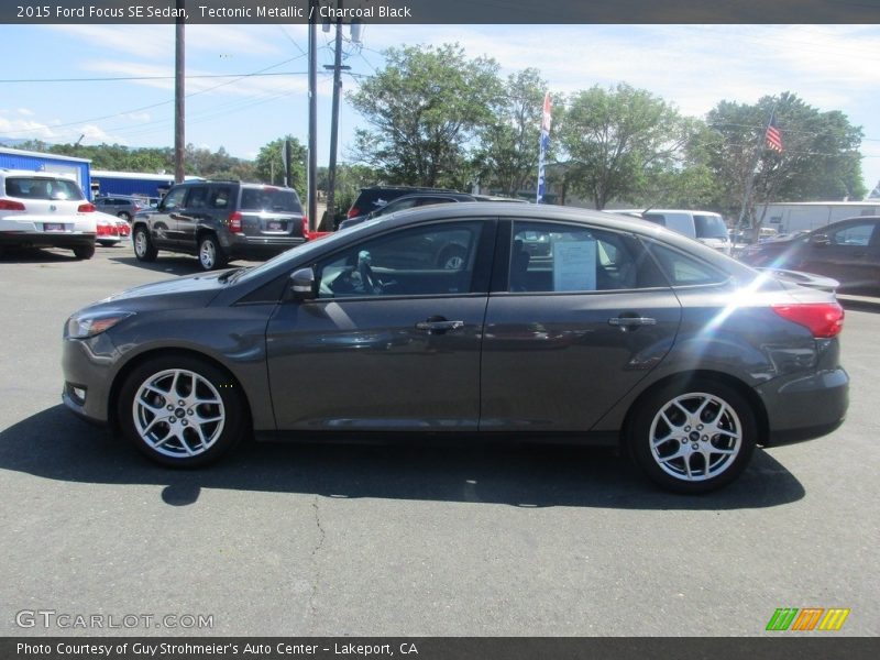 Tectonic Metallic / Charcoal Black 2015 Ford Focus SE Sedan