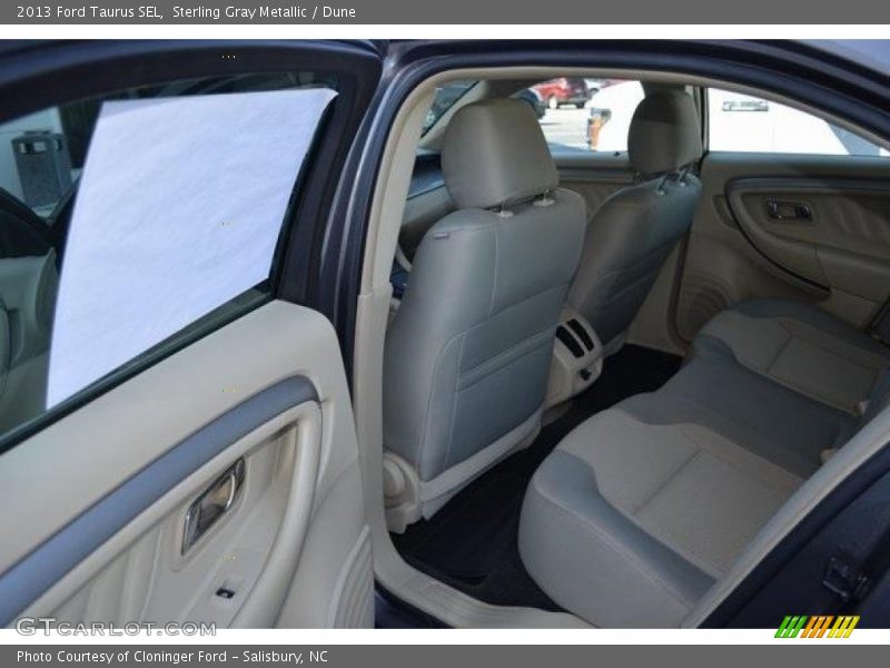 Sterling Gray Metallic / Dune 2013 Ford Taurus SEL