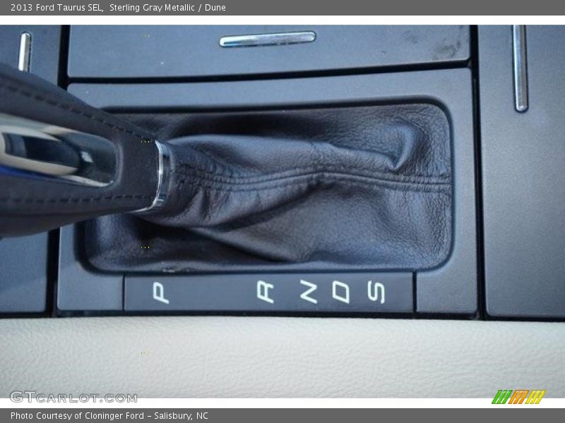 Sterling Gray Metallic / Dune 2013 Ford Taurus SEL