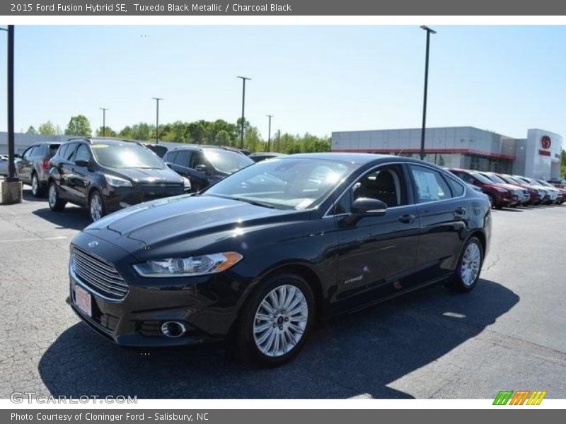 Tuxedo Black Metallic / Charcoal Black 2015 Ford Fusion Hybrid SE