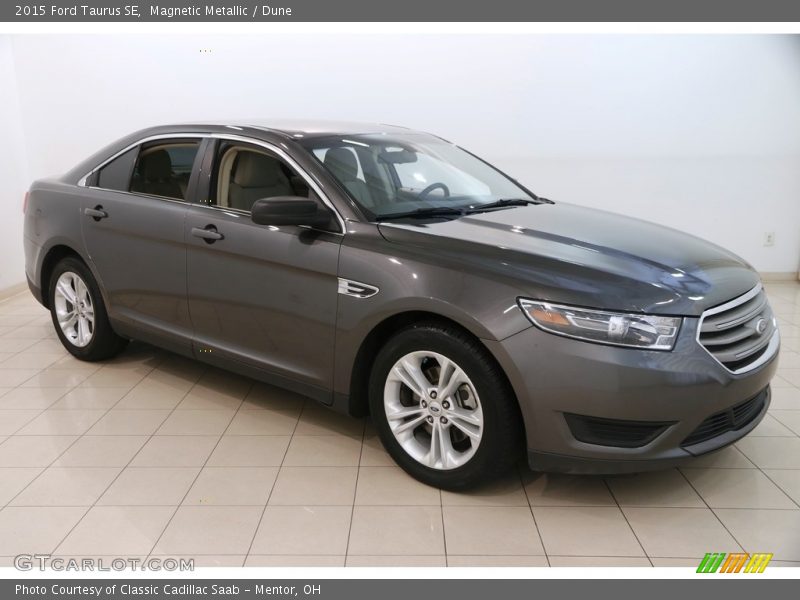 Magnetic Metallic / Dune 2015 Ford Taurus SE