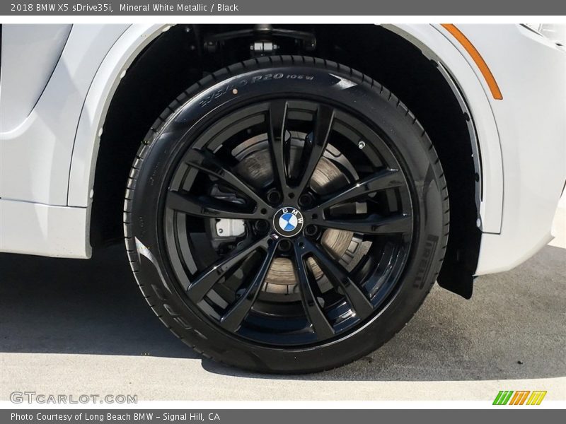 Mineral White Metallic / Black 2018 BMW X5 sDrive35i